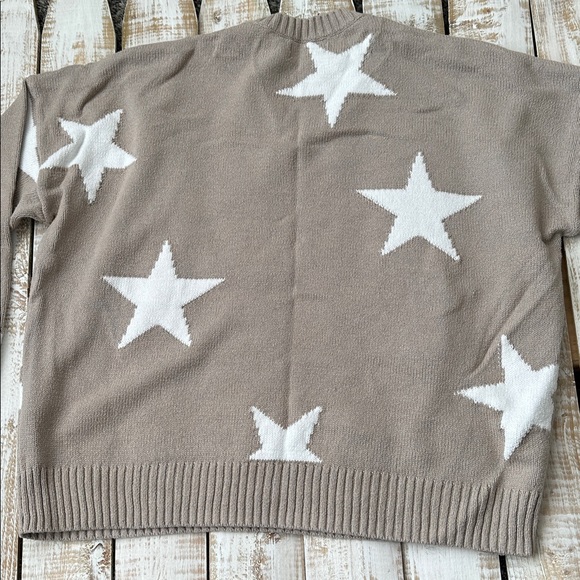 Hollister Sweater Size S Star Print - Picture 5 of 6